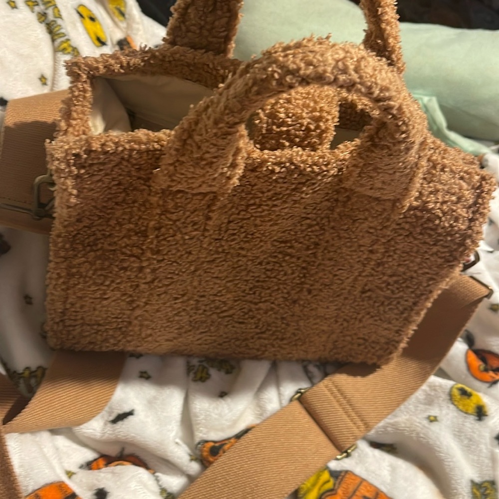 As is Sherper purse